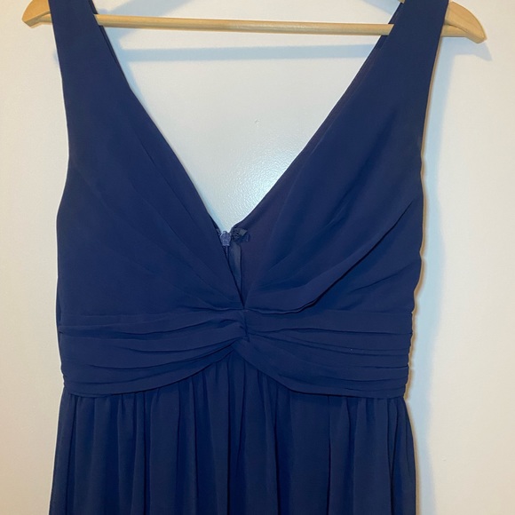 Floor length Blue V cut neckline dress/gown - Picture 3 of 5